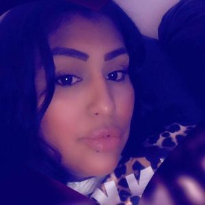 Meet your Posher, Carla